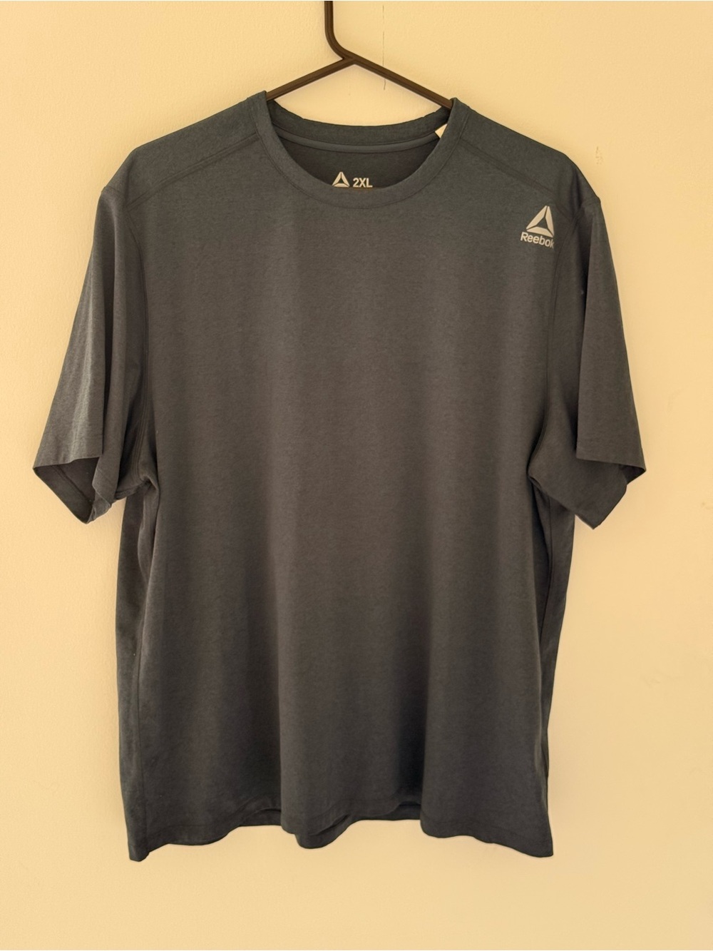 Reebok Men's Dark Gray Athletic Short-Sleeve Tee